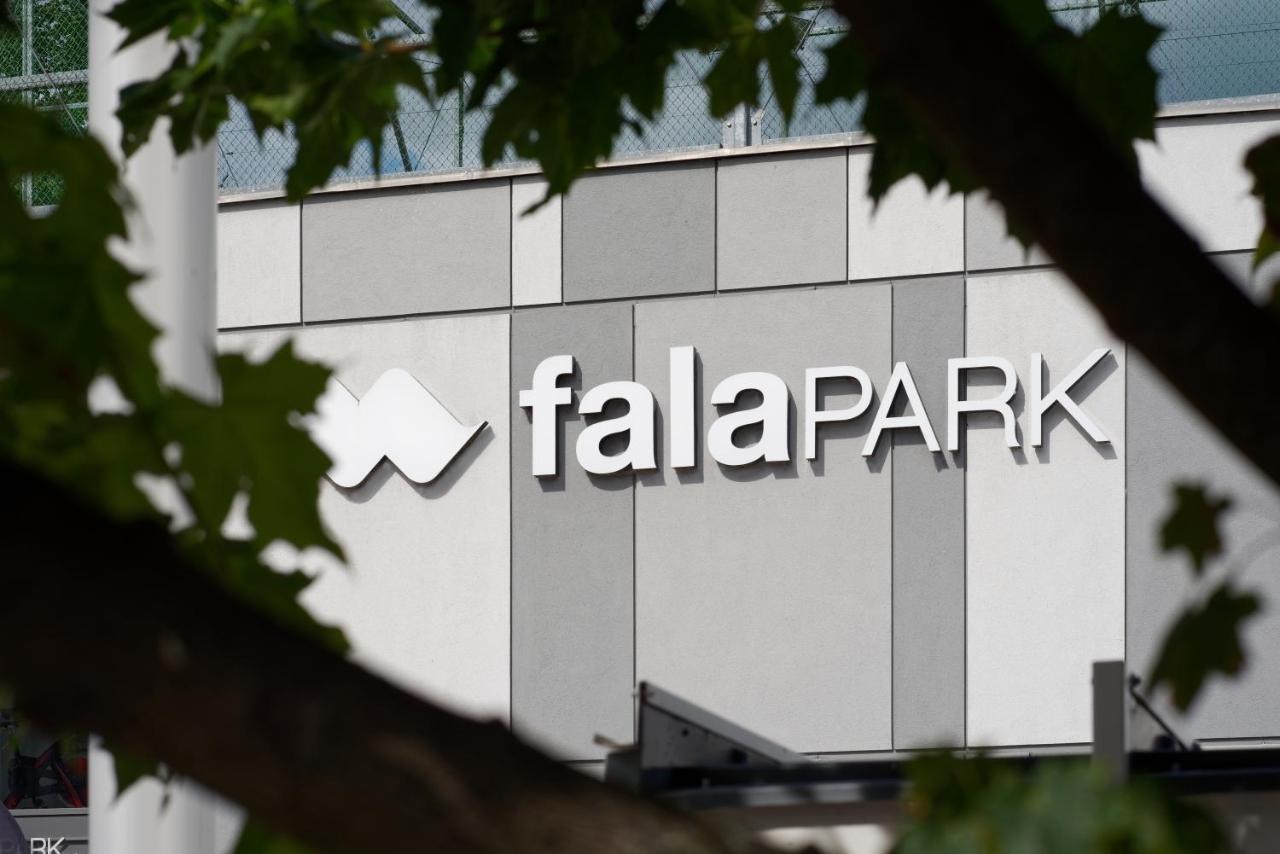 Fala Park Вольштын Экстерьер фото